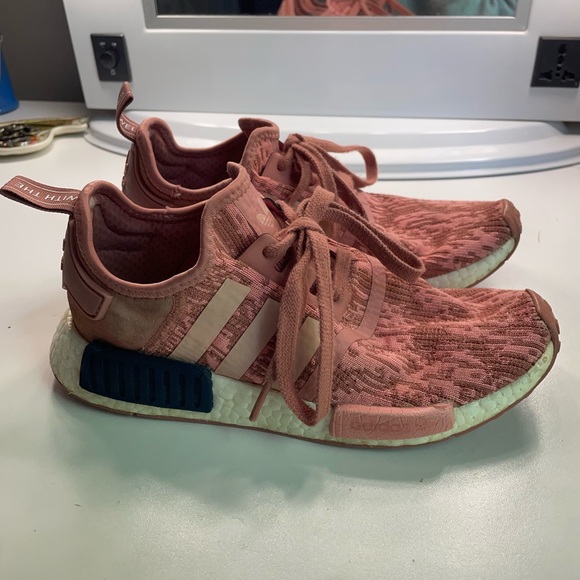 Adidas NMD R1 Raw Pink - Picture 5 of 6